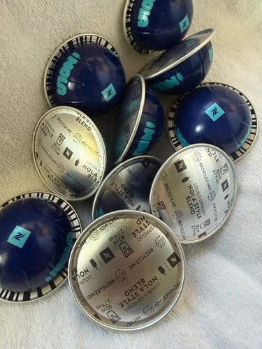 Nespresso vertuo blue - blue, bottle